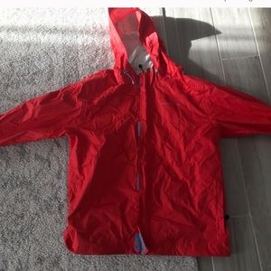 Vineyard vines rain jacket